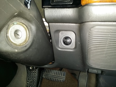 ปุ่ม START ENGINE PIVOT พร้อมส่ง EMS 690 ครับ ปุ่ม START ENGINE PIVOT พร้อมส่ง EMS 690 ครับ