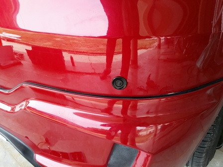 เซ็นเซอร์ 4 จุด มีจอบอกระยะ LED พร้อมเสียงเตือน   1  ชุด ราคา 790 บาท