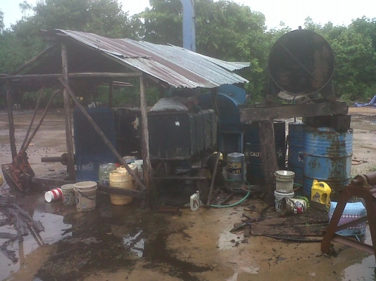 ขายเครื่องสัปไม้ รุ่น ๕ ใบมีด ไม้หน้า๒ถึงหน้า๘บดได้สบายที่สำคัญราคาสมเหตุสมผลซื้อวันนี้แถมที่ส่งในจังหวัดอุบล ตันละ1200 บาท โทรสอบถามได้ครับ