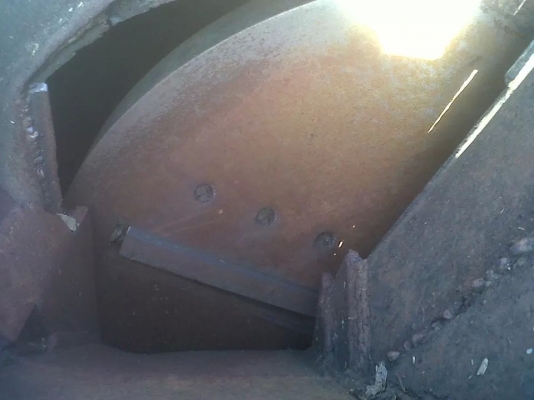 ขายเครื่องสัปไม้ รุ่น ๕ ใบมีด ไม้หน้า๒ถึงหน้า๘บดได้สบายที่สำคัญราคาสมเหตุสมผลซื้อวันนี้แถมที่ส่งในจังหวัดอุบล ตันละ1200 บาท โทรสอบถามได้ครับ