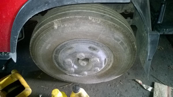 รถ6ล้อไปรษณีย์..150 แรง NPR75K9T รถสวย...ปี*53 ไมล์3แสนกว่า ห้างแท้เดิมๆ