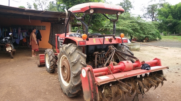 ขายรถเขายรถไถYanmar EF53Tราคา32