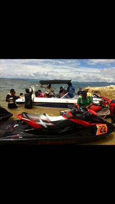 ขายSeadoo RXTx260 ปี2011 ราคา350000บาท เรืออยู่สมุทรสงคราม โทร 0813032032