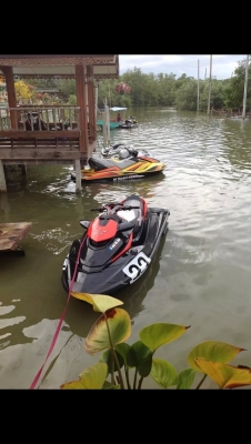 ขายSeadoo RXTx260 ปี2011 ราคา350000บาท เรืออยู่สมุทรสงคราม โทร 0813032032