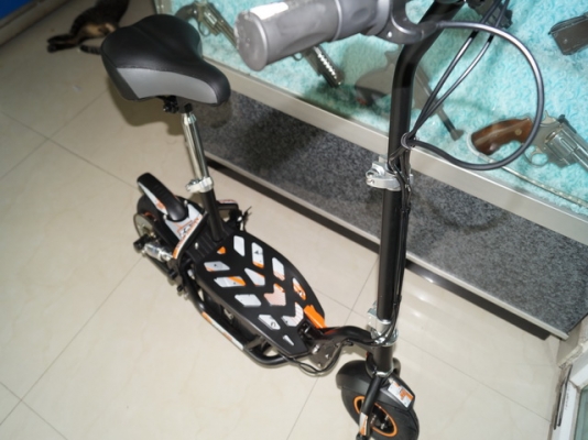 สกูตเตอร์ไฟฟ้า