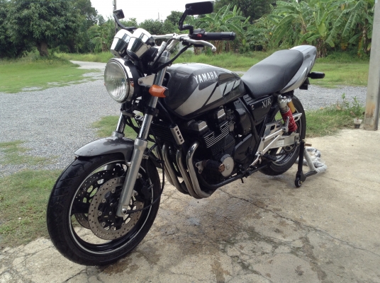 ธารนนทบุรี//ขาย yamaha xjr400 ปี94 ราคา 55,000 บาท อินวอยท์แท้+พ.ร.บ