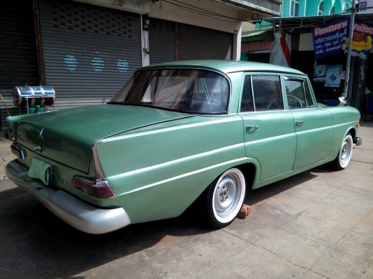 Benz 190D หางปลา สภาพพร้อมใช้ ขับได้ยาวๆ รายละเอียดด้านใน 140,000