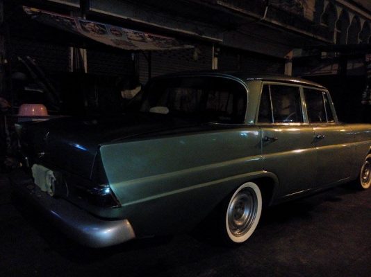 Benz 190D หางปลา สภาพพร้อมใช้ ขับได้ยาวๆ รายละเอียดด้านใน 140,000