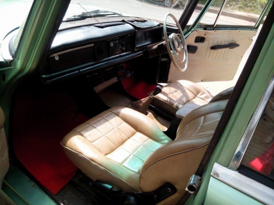 Benz 190D หางปลา สภาพพร้อมใช้ ขับได้ยาวๆ รายละเอียดด้านใน 140,000