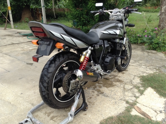 ธารนนทบุรี//ขาย yamaha xjr400 ปี94 ราคา 55,000 บาท อินวอยท์แท้+พ.ร.บ