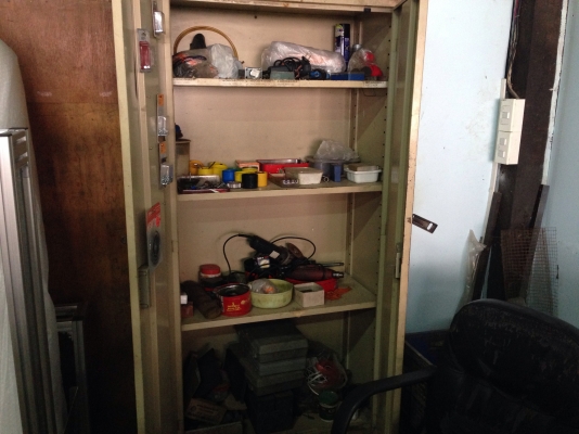 ขายตู้ Lucky เก็บอุปกรณ์ และเครื่องมือ สภาพสวยครับ