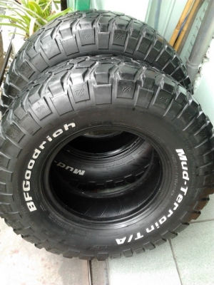 BF Mud ขนาด 285/75/16 Km2 ปี11 มี 2เส้น สภาพดี