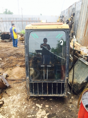 ขายด่วน หัวเก๋ง cat 320