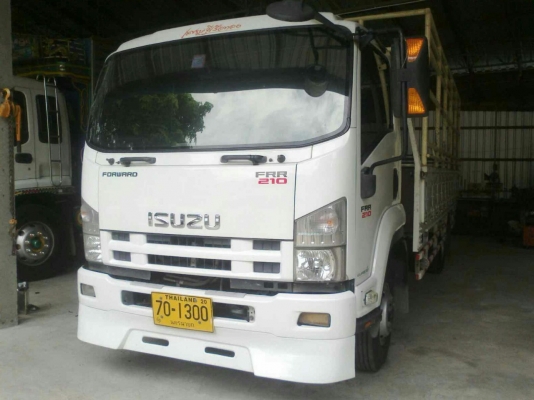 ISUZU FRR210 FORWRRD ปี52 กระบะคาร์โก้คอกแป๊ปสูง ยาว 5.5 เมตร ยางเต็ม ภายในหรูมาก เครี่องเต็ม พร้อม จอทีวี แบบ VIP เลยครับ
