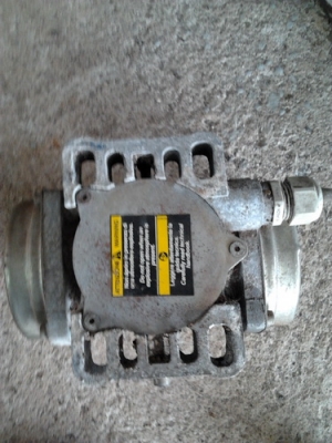 ขายมอเตอร์เขย่า-สั่น ยี่ห้อ Italvibras 0.12 KW