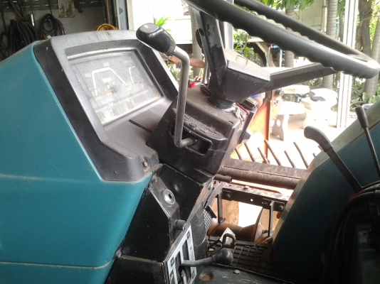 ขายรถไถ32แรงซันชายคูโบต้าสภาพสวยเครื่องดีโฟวินมีดันหน้า