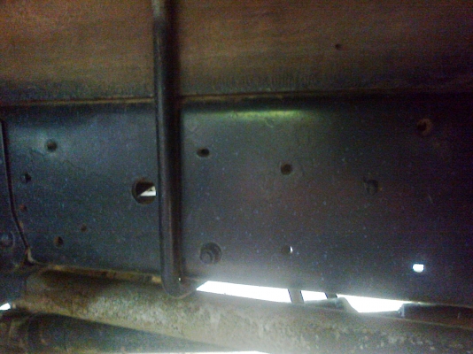 หกล้อ อีซูซุ NPR130แรง ทะเบียนพร้อมโอน