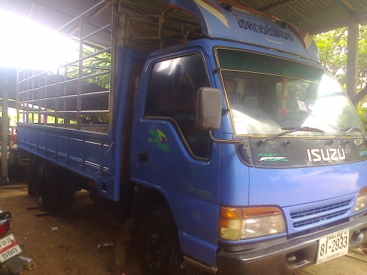 หกล้อ อีซูซุ NPR130แรง ทะเบียนพร้อมโอน