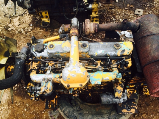 ขายด่วนเครื่อง 6D31และปั้ม K3V