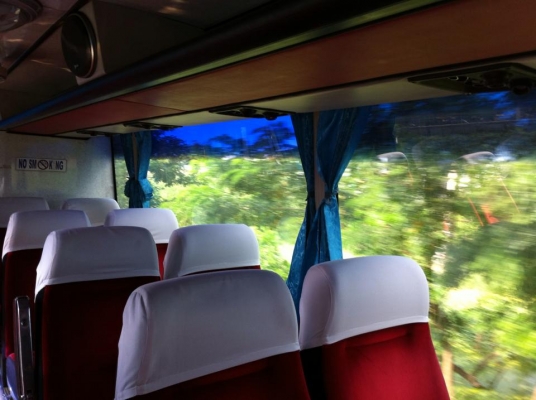 ขายบัส 6 ล้อ Hino ขายบัส 6 ล้อ Hino