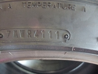 ยาง Dunlop 245/40/18 ปี 11