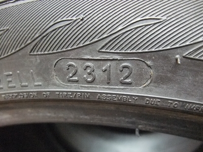 ยาง จีน 235/40/18 ปี 12