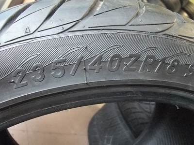 ยาง จีน 235/40/18 ปี 12