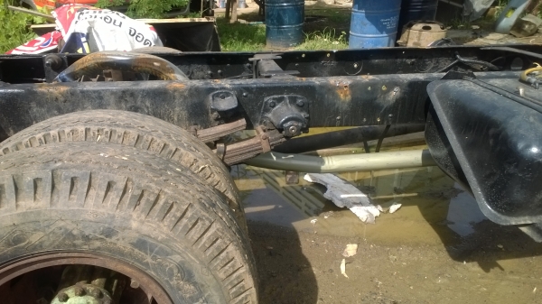 ขายแชสซีสhino KM350 ทำอีแตน ไม่รวมเครื่องนะครับ