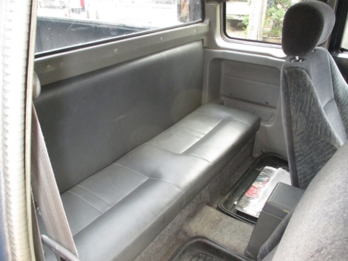 big m 2.7 ฝาแดง ปี97 รถบ้านเครื่่องดีไม่มีเยิ้มช่วงล่างดีเลี้ยวไม่ดังราคาจบได้จบ