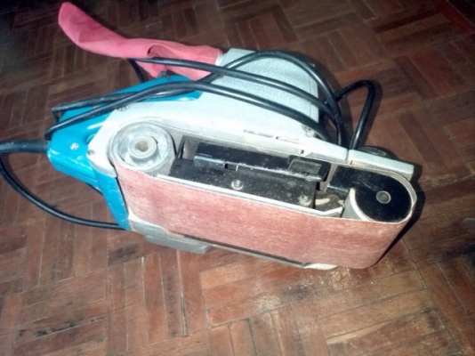 เครื่องขัดกระดาษทราย. มือสอง belt sander 940 w หลุดจำนำ เครื่องขัดกระดาษทราย. มือสอง belt sander 940 w หลุดจำนำ