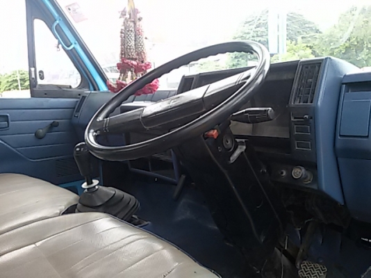 ขาย 6 ล้อISUZU NKR เกียร์สั้น(ลูกค้ามุกดาหารมาจองเรียบร้อยแล้ว) รถห้างแท้ๆ*(ดาวน์ 118000ออกรถได้เลย ดูรายละเอียดด้านใน)*เครื่องแน่นปึ๊กๆ(ฟิตใหม่) แห้งแรงดีสุดๆ แซสซีเยี่ยมๆ รถสวยจัด ขับขี่ง่ายเหมือนรถกระบะ  พร้อมโอนทั่วไทยพร้อมลุยงานสุดๆ.