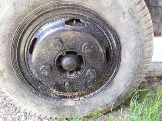 รถบรรทุก6ล้อดั้ม ยี่ห้อ TOYOTA รุ่น DYNA300