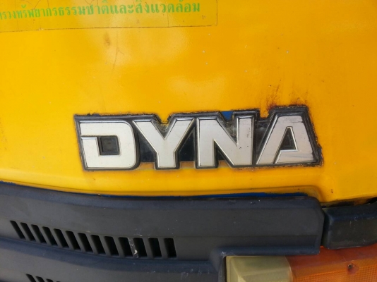 รถบรรทุก6ล้อดั้ม ยี่ห้อ TOYOTA รุ่น DYNA300
