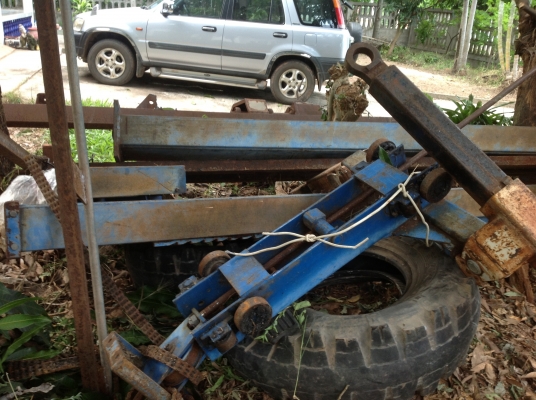 ขายลิฟล์ยกรถ ราคาถูกๆของ Bichamon