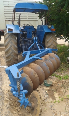 ขายรถไถ6610 เสื้อลาย สองเพลาพร้อมอุปกรณ์2ชิ้น ขายรถไถ6610 เสื้อลาย สองเพลาพร้อมอุปกรณ์2ชิ้น