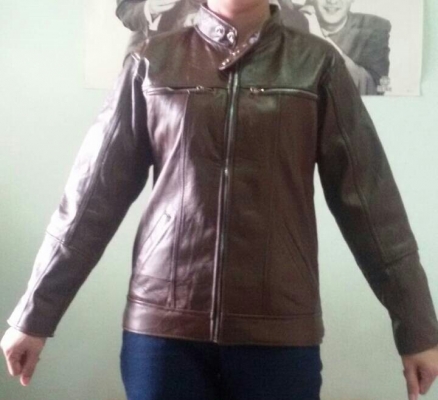 !!ขายเสื้อหนังคอจีนแขนซิบมีสีดำ/น้ำตาล ชายหญิงของใหมครับ