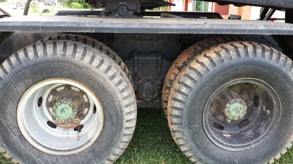 ขายด่วน HINO FM3M240แรง หัวลากหางดั้ม8.5ม.สามเพลาสภาพพร้อมใช้โทร0843923995