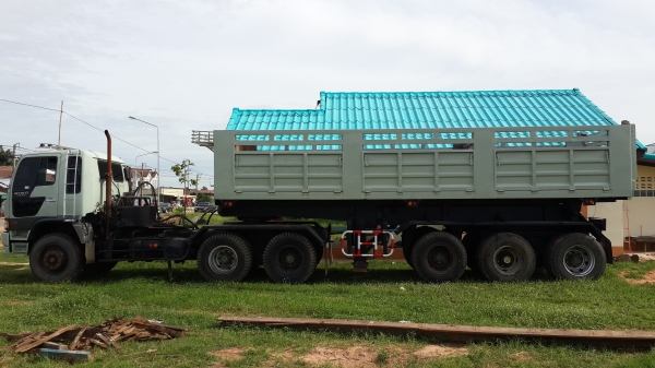 ขายด่วน HINO FM3M240แรง หัวลากหางดั้ม8.5ม.สามเพลาสภาพพร้อมใช้โทร0843923995