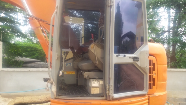 ขาย ฮิตาชิex135-1 ขาย ฮิตาชิex135-1