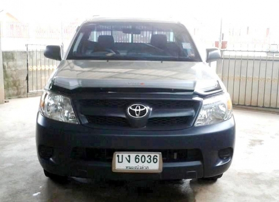 ขาย HILUX VIGO เครื่อง 2500 cc. รถใหม่ สวย มือเดียว สนใจติดต่อ 081-7494723