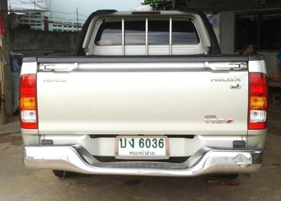 ขาย HILUX VIGO เครื่อง 2500 cc. รถใหม่ สวย มือเดียว สนใจติดต่อ 081-7494723