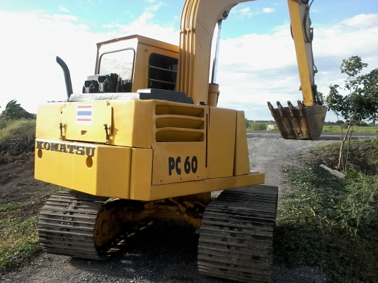 ขาย PC60 -1สวยสุดๆ 2000กว่าชม.แอร์หนาว ตัวเดินทน สมบูรณ์สุดๆ