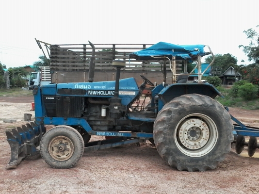 ขาย รถไถ New Holland 6640