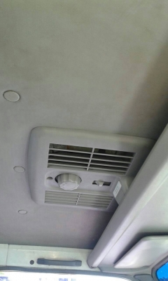 รถ6ล้อ กระบะคาโก้ ยี่ห้อ ISUZU NKR ปี49