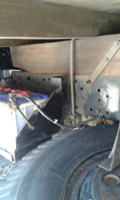 รถ6ล้อ กระบะคาโก้ ยี่ห้อ ISUZU NKR ปี49