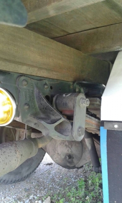 รถ6ล้อ กระบะคาโก้ ยี่ห้อ ISUZU NKR ปี49