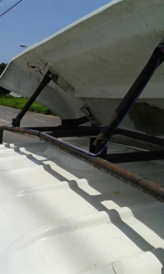 รถ6ล้อ กระบะคาโก้ ยี่ห้อ ISUZU NKR ปี49