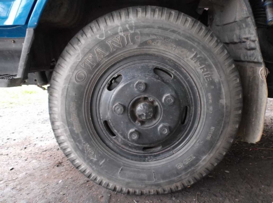 ขายรถบรรทุก 6 ล้อ Toyota 100 แรงรุ่น BU85