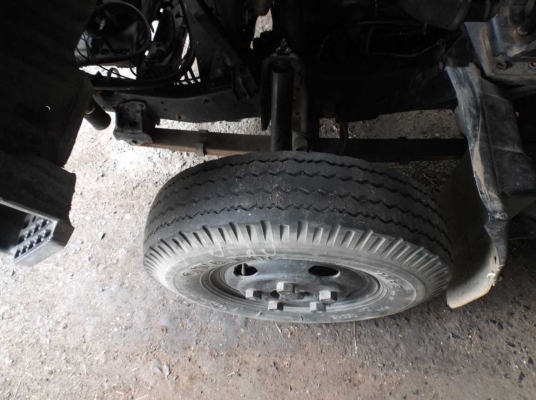 ขายรถบรรทุก 6 ล้อ Toyota 100 แรงรุ่น BU85