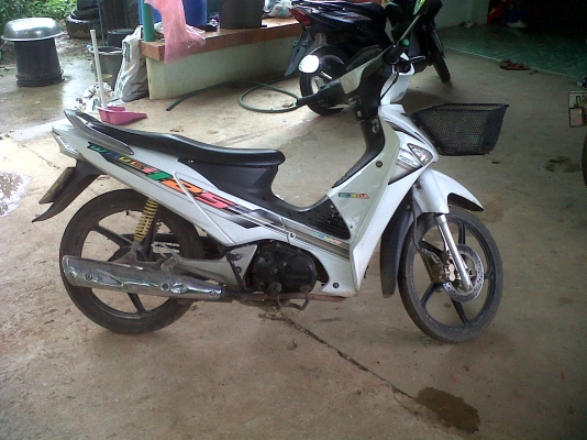 เวฟ 125 i สภาพพร้อมใช้งาน เหมาะกับวัยมัน เครื่องดีไม่มีสดุด ท่อผ่าเสียงนิ่ม ลื้นหู ไฟแดงครบทุกดวง